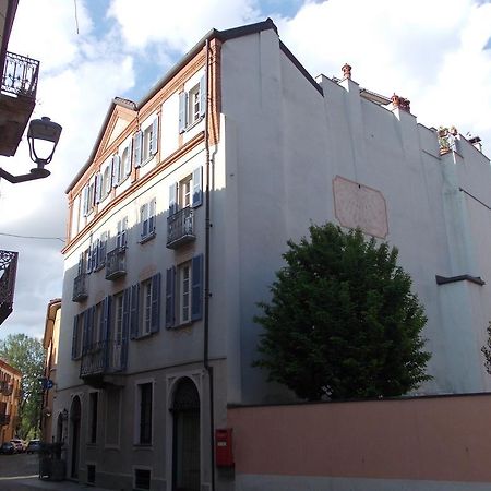Bed and Breakfast Palazzo Finati Alba  Zewnętrze zdjęcie
