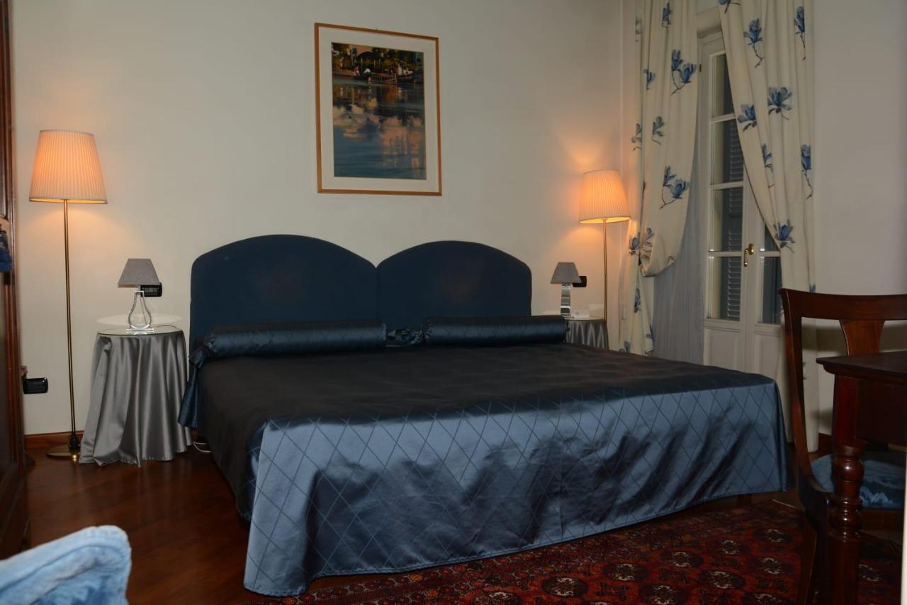 Bed and Breakfast Palazzo Finati Alba  Zewnętrze zdjęcie