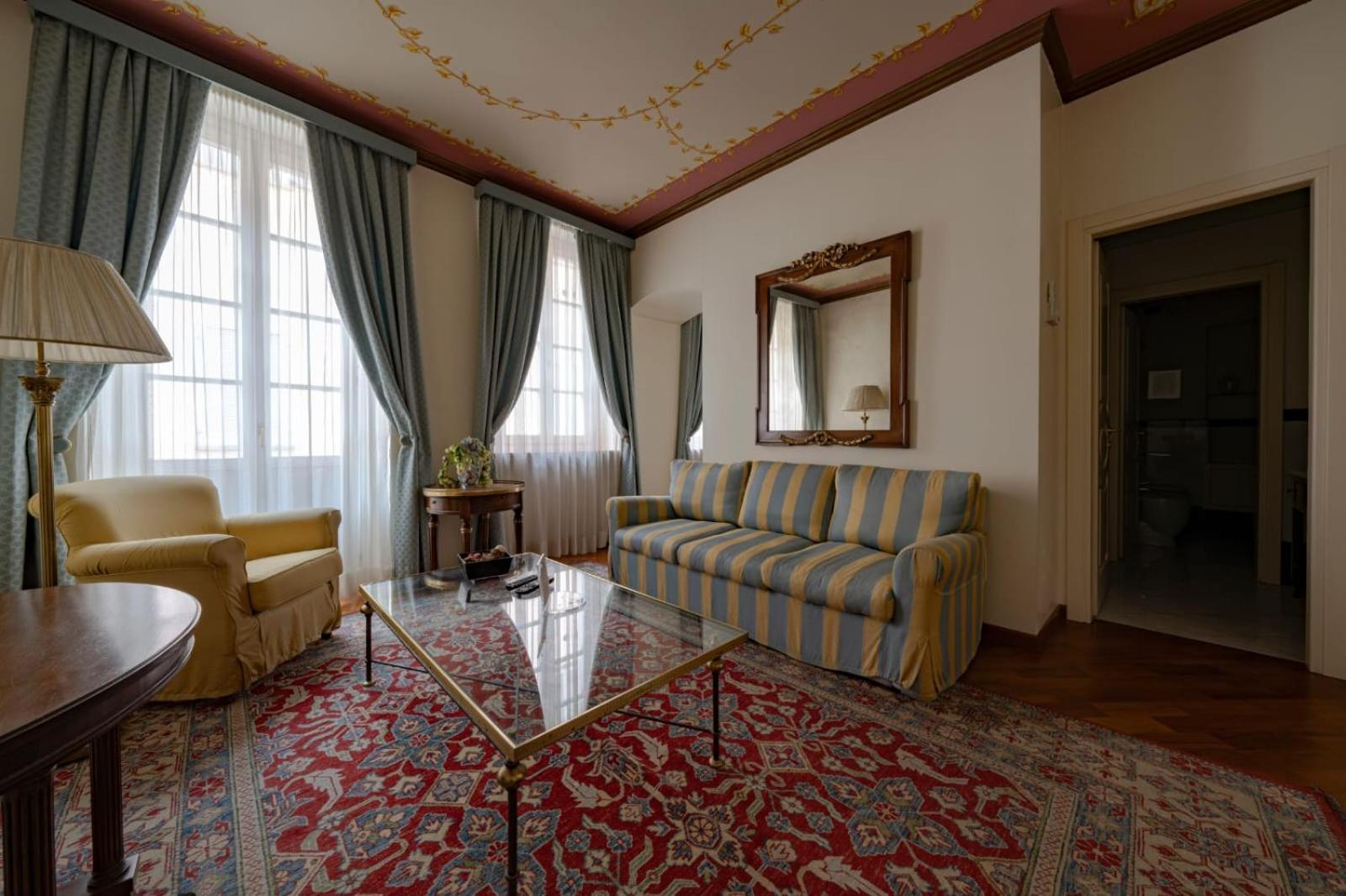 Bed and Breakfast Palazzo Finati Alba  Zewnętrze zdjęcie