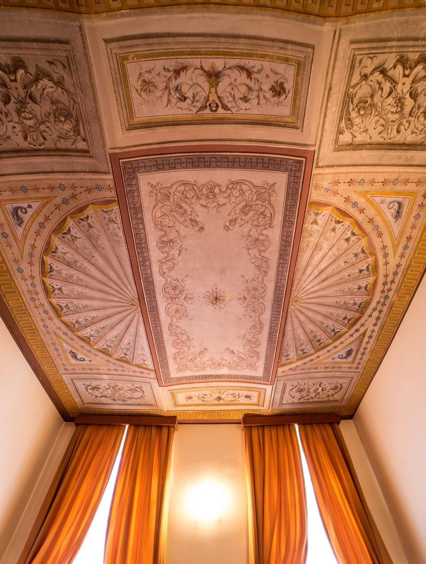 Bed and Breakfast Palazzo Finati Alba  Zewnętrze zdjęcie